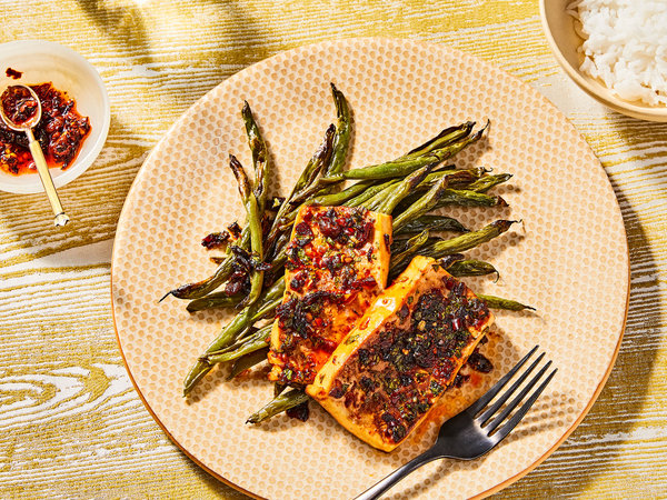 Tofu and Green Beans With Chile Crisp